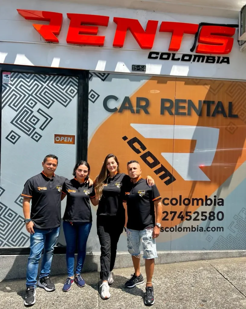 Un equipo capacitado dispuesto a atenderte siempre, en Rents Colombia